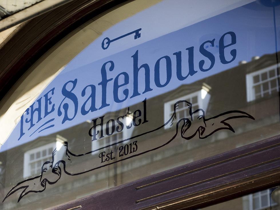 The Safehouse Hostel Cardiff Exterior foto